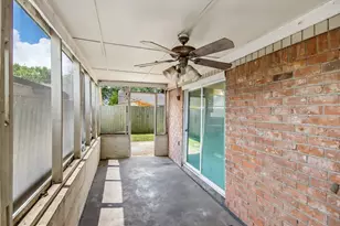 1809 Flamingo Dr, League City, TX 77573 - Photo 35