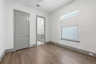 1906 W 25th St, Houston, TX 77008 - Photo 23