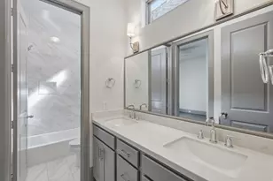 1906 W 25th St, Houston, TX 77008 - Photo 25