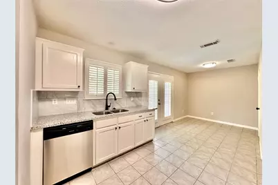 16003 Cypress Valley Drive, Cypress, TX 77429 - Photo 9