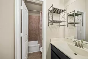 22107 Rustling Springs Dr, Spring, TX 77389 - Photo 19