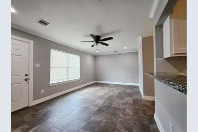 1053 Willow Oaks Circle, Pasadena, TX 77506 - Photo 9