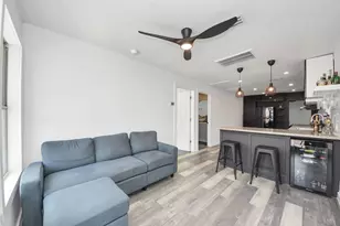 824 Wilkes St, Houston, TX 77009 - Photo 3