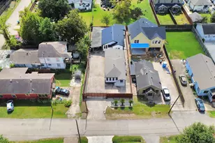 824 Wilkes St, Houston, TX 77009 - Photo 29