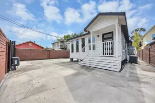 824 Wilkes St, Houston, TX 77009 - Photo 39