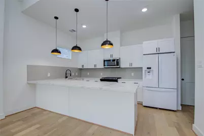 3206 Live Oak Street, Houston, TX 77004 - Photo 9