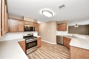 22130 Bridgestone Crossing Dr, Spring, TX 77388 - Photo 17
