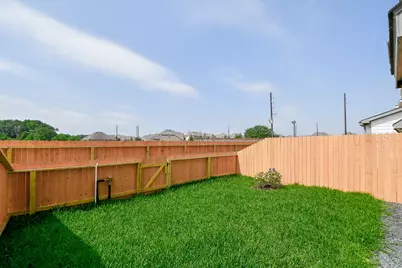 27927 Western Creek Court, Katy, TX 77494 - Photo 25