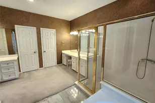 104 April Wind Dr S, Conroe, TX 77356 - Photo 21