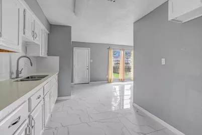 14618 Flair Drive, Houston, TX 77049 - Photo 13