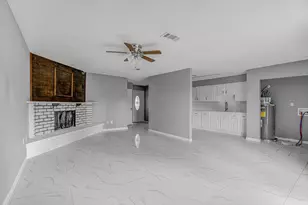 14618 Flair Dr, Houston, TX 77049 - Photo 7