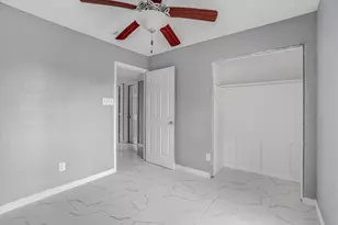 14618 Flair Dr, Houston, TX 77049 - Photo 23