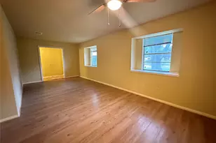 1937 Arcadia Dr, Sugar Land, TX 77498 - Photo 7