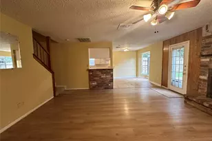 1937 Arcadia Dr, Sugar Land, TX 77498 - Photo 3