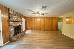 1937 Arcadia Dr, Sugar Land, TX 77498 - Photo 11