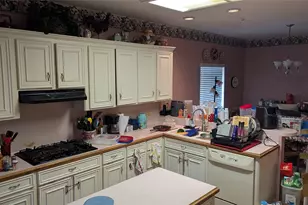 7737 Starnberg Lake Dr, Corpus Christi, TX 78413 - Photo 3