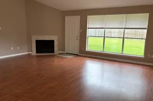 7854 Yellow Pine Dr, Houston, TX 77040 - Photo 3