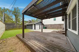 1110 E 26th St, Houston, TX 77009 - Photo 19