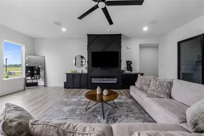 5119 Sophie Slanksy Way, Sealy, TX 77474 - Photo 5