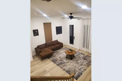 5113 Briscoe Street #A/B, Houston, TX 77033 - Photo 5