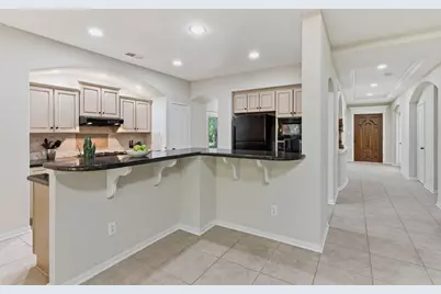 106 Longsford Circle, The Woodlands, TX 77382 - Photo 9