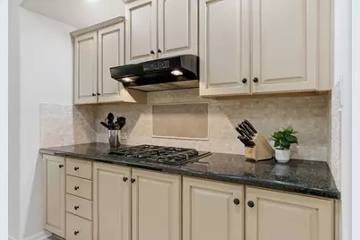 106 Longsford Circle, The Woodlands, TX 77382 - Photo 11