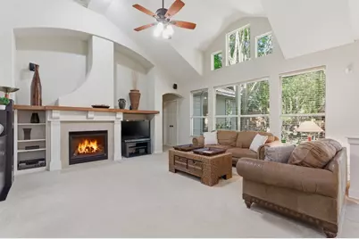 106 Longsford Circle, The Woodlands, TX 77382 - Photo 5