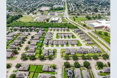 2803 Topiary Lane, Houston, TX 77014 - Photo 3