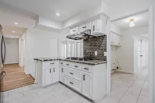 3406 Forest Village Dr, Houston, TX 77339 - Photo 17