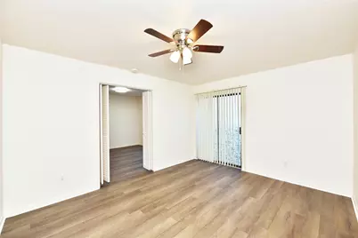 3035 Walnut Bend Lane #15, Houston, TX 77042 - Photo 13