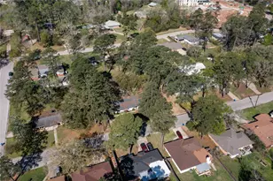 2306 Ave P, Huntsville, TX 77340 - Photo 17