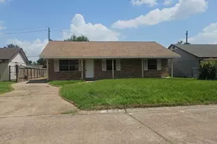 4739 Sandydale Ln, Houston, TX 77039 - Photo 1