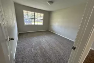 4739 Sandydale Ln, Houston, TX 77039 - Photo 5