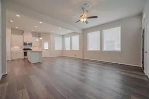 363 Biltmore Loop, Montgomery, TX 77316 - Photo 9