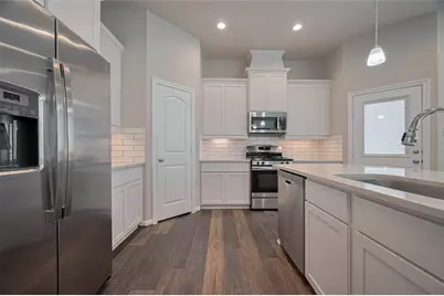 363 Biltmore Loop, Montgomery, TX 77316 - Photo 13