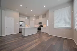 363 Biltmore Loop, Montgomery, TX 77316 - Photo 11