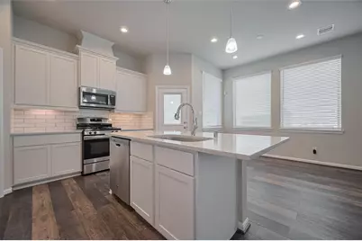 363 Biltmore Loop, Montgomery, TX 77316 - Photo 15
