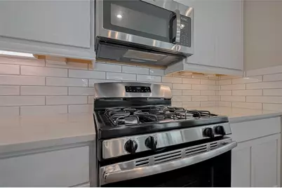 363 Biltmore Loop, Montgomery, TX 77316 - Photo 21