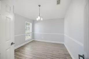 3116 Creek Bank Ln, Pearland, TX 77581 - Photo 7