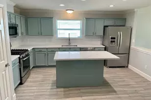 3116 Creek Bank Ln, Pearland, TX 77581 - Photo 3