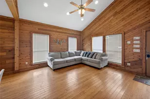 994 Nassau Dr, Crystal Beach, TX 77650 - Photo 21