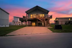 994 Nassau Dr, Crystal Beach, TX 77650 - Photo 41