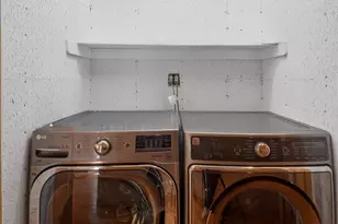 994 Nassau Dr, Crystal Beach, TX 77650 - Photo 27