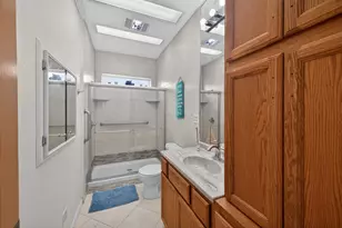 994 Nassau Dr, Crystal Beach, TX 77650 - Photo 37