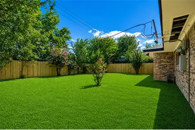 5426 Fairgreen Lane, Houston, TX 77048 - Photo 27