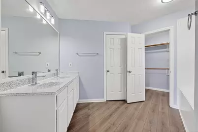 8810 Barron Wood Circle Circle, Houston, TX 77083 - Photo 15