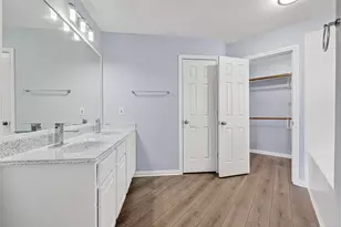 8810 Barron Wood Circle Circle, Houston, TX 77083 - Photo 15