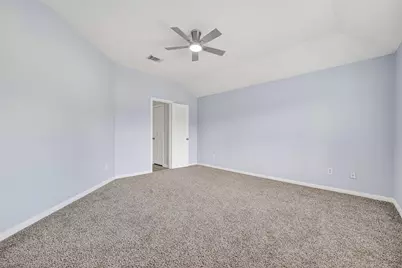 8810 Barron Wood Circle Circle, Houston, TX 77083 - Photo 13