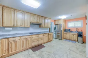 135 Sweetgum St, Trinity, TX 75862 - Photo 5