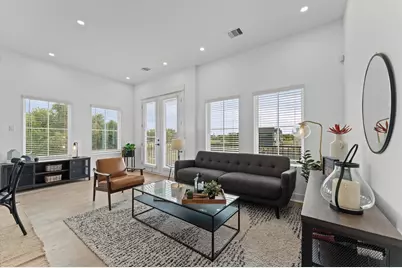 2710 Jensen Creek Lane, Houston, TX 77026 - Photo 7